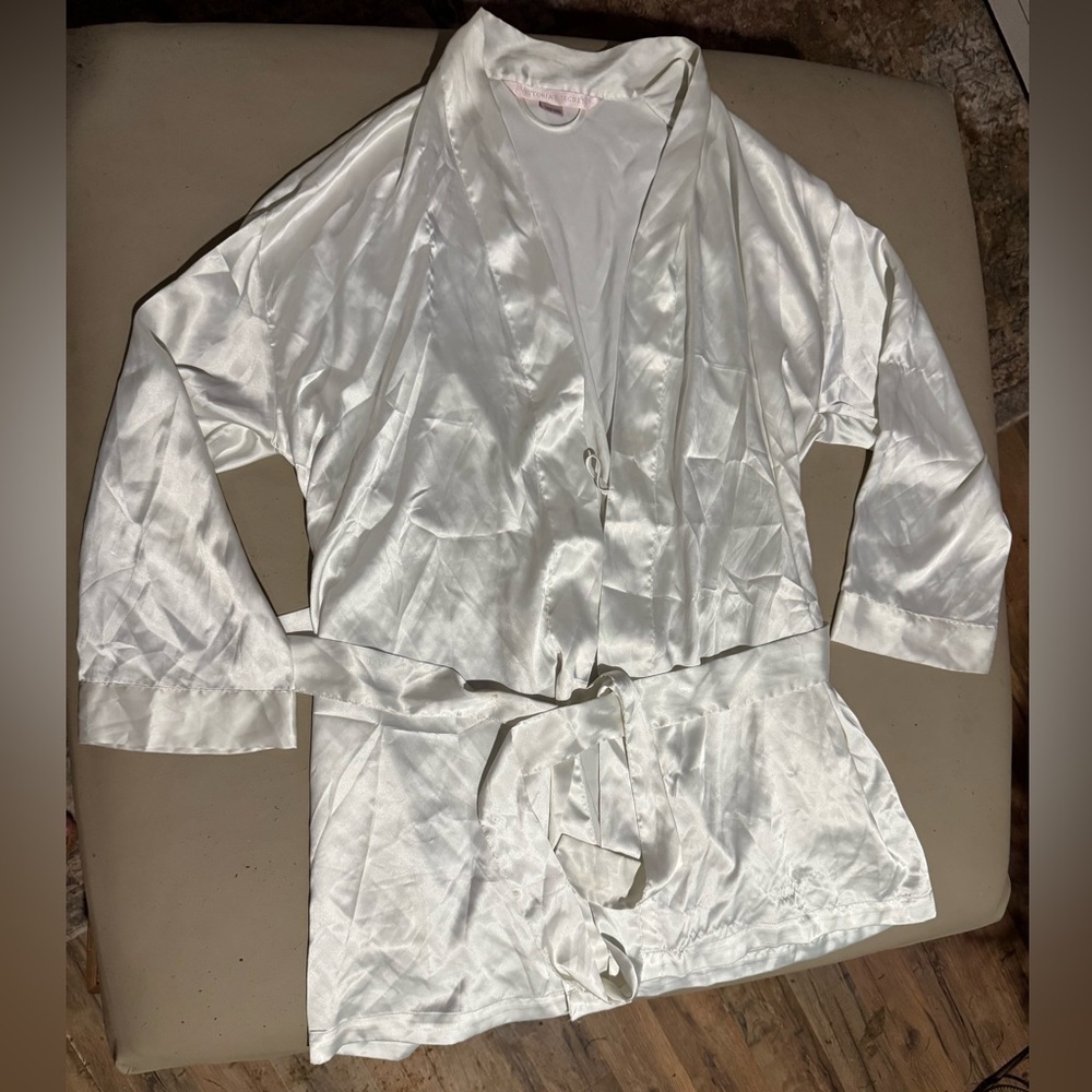 Victoria's Secret Women's Angels Collection Robe One Size Ivory/Light Blue